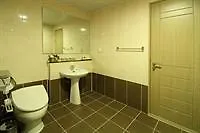 Ramada Seoul Jongno Hotel 3*,  South Korea