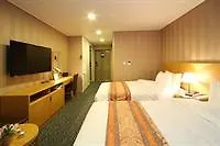 Ramada Seoul Jongno Hotel